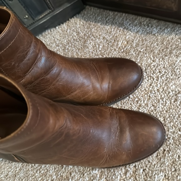 $379 Frye Addie Cognac Brown Genuine Leather Double Zip Fall Winter Ankle Bootie - Picture 2 of 6